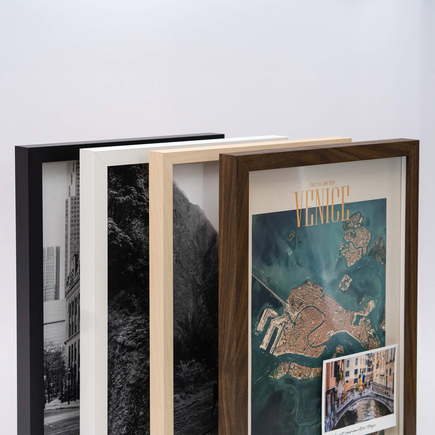 „Titulka magazínu“ na Satelitnej mape